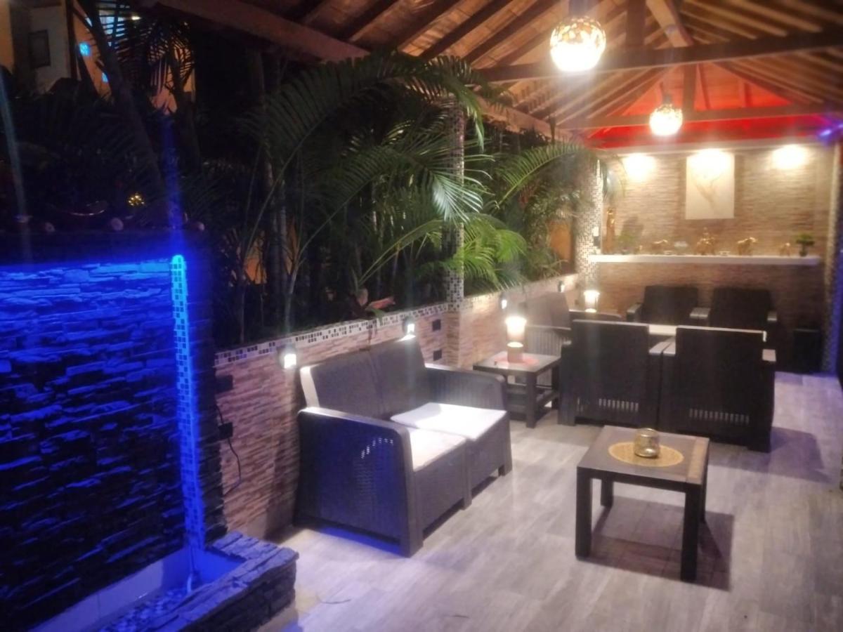 Casa Shangri La Canoa Exterior foto